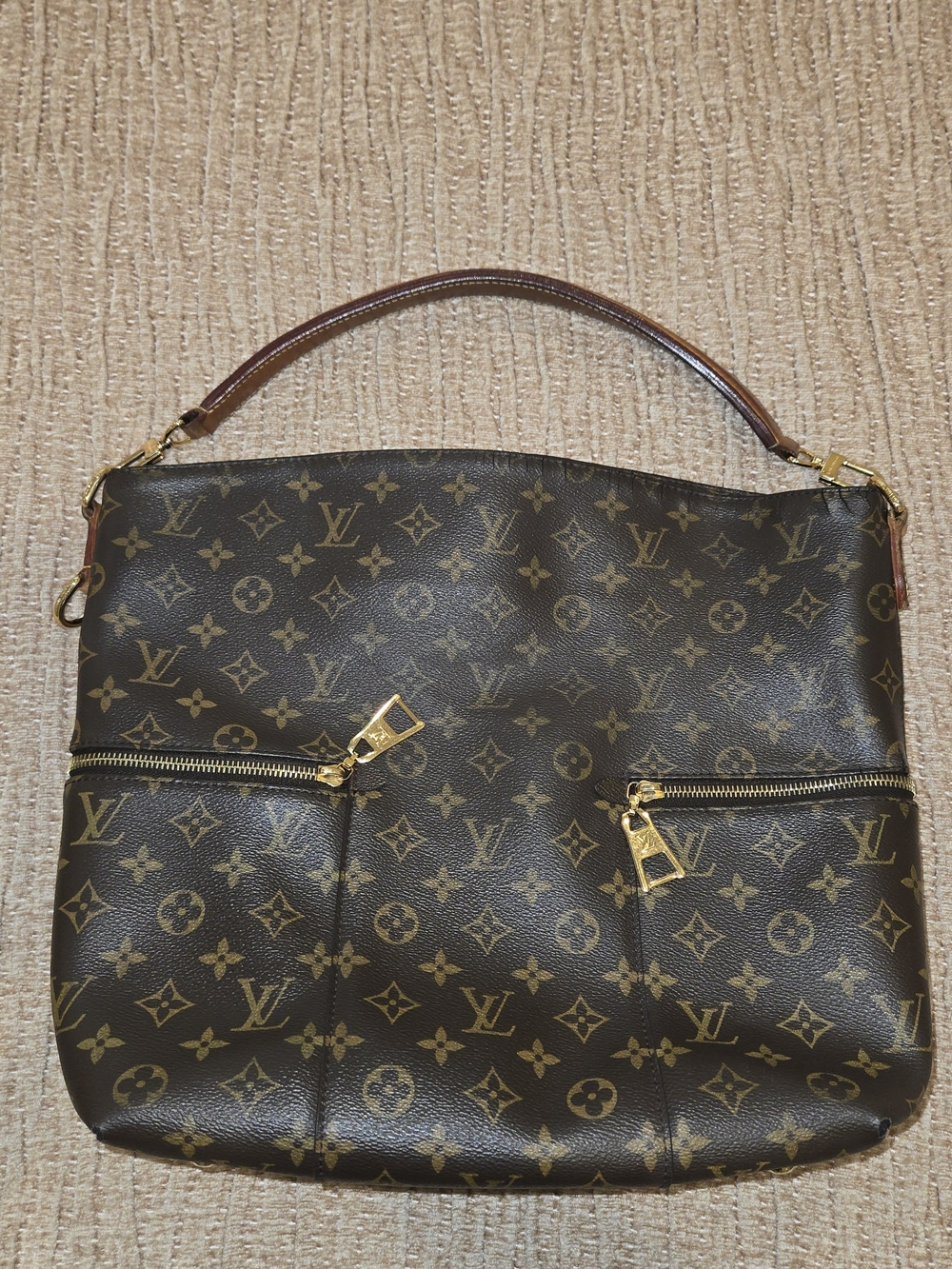 Authentic Louis Vuitton Totally MM Monogram Tote + Strap